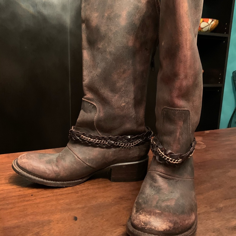 Free bird “Breck” boots-size 7